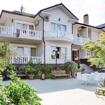 Guest House Sofia Kobuleti Exterior foto